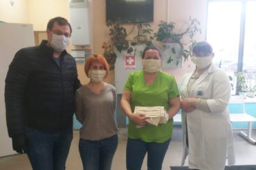 Администрация подарила маски ЦОВП в Кудрово