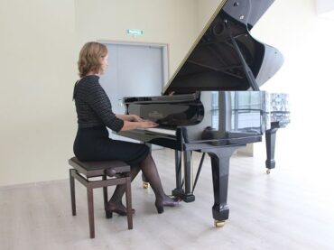 Для школы искусств в Кудрово приобрели рояль за 5 млн рублей