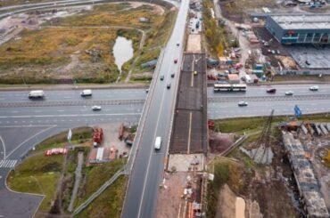 Монтаж каркаса новго путепровода в Кудрово — на финишной прямой 